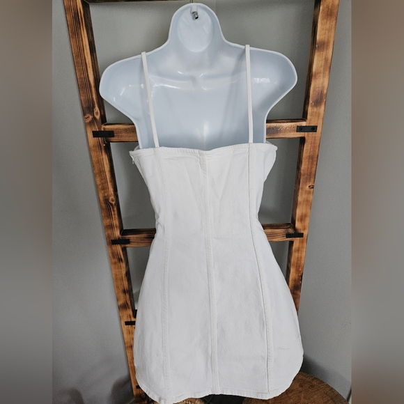 Zara White Denim mini dress - US Medium - Picture 2 of 4